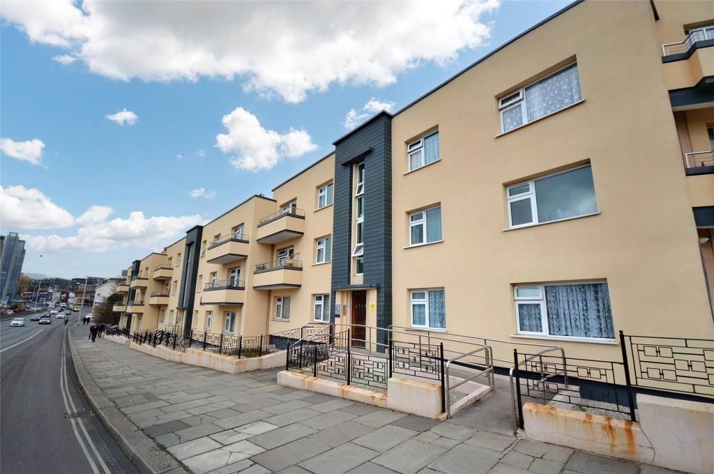 2 bed flat for sale in Exeter Street, Plymouth, Devon PL4 Zoopla