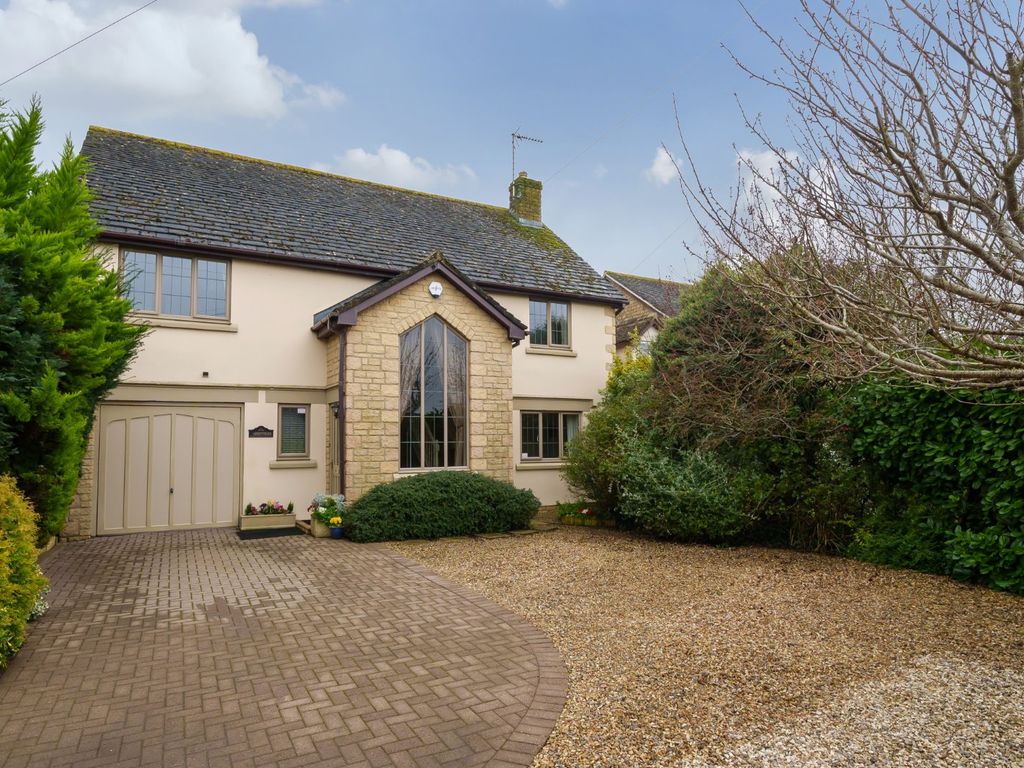 4 bed detached house for sale in New Barn Lane, Prestbury, Cheltenham