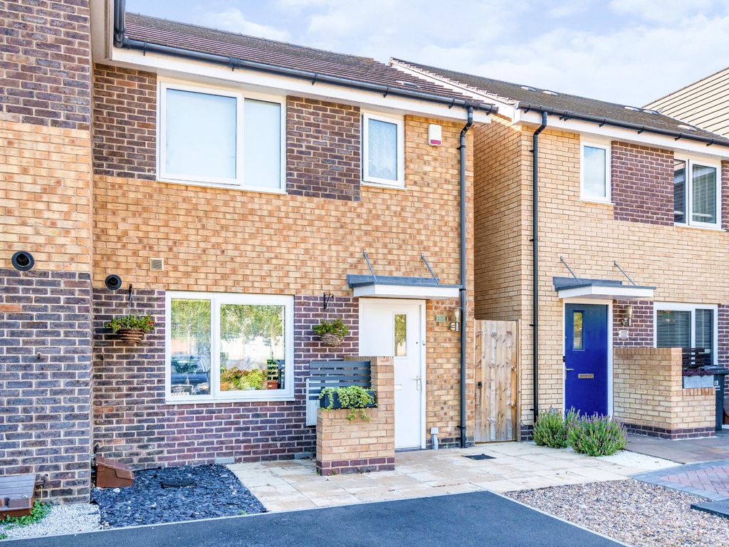 3 bed semidetached house for sale in Lizard Close, Gosport PO13 Zoopla