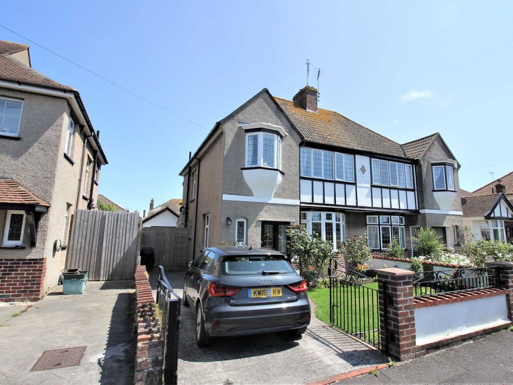 3 bed semidetached house for sale in Brownlow Road, Southward BS23