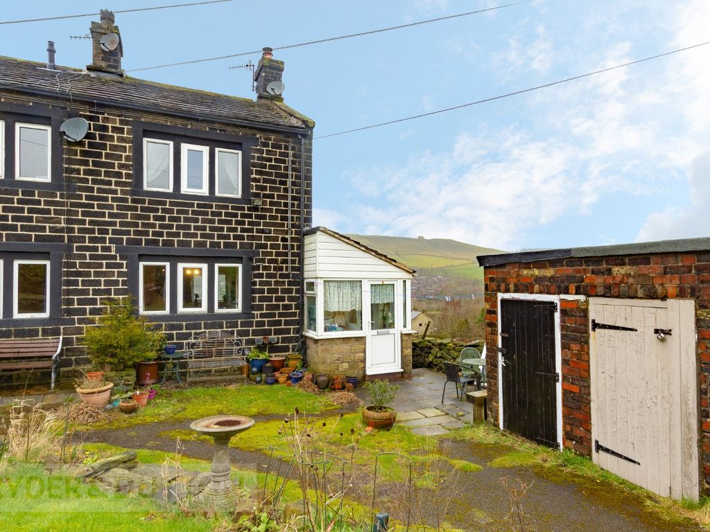 1 bed end terrace house for sale in Lee Side, Diggle, Saddleworth OL3