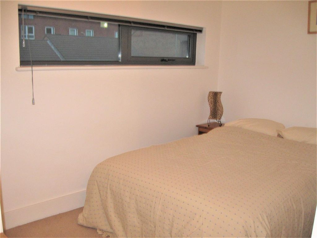 2 bed flat to rent in Standish Street, Liverpool L3, £850 pcm Zoopla