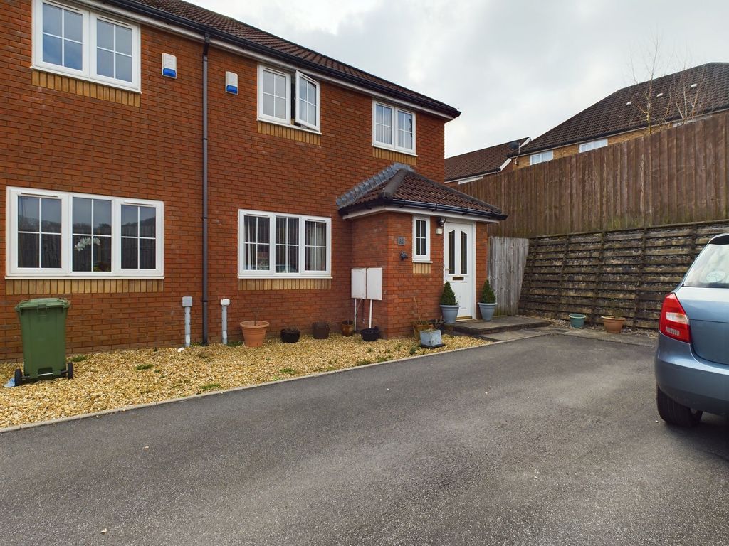 3 bed semidetached house for sale in Parc Aberaman, Aberaman CF44, £