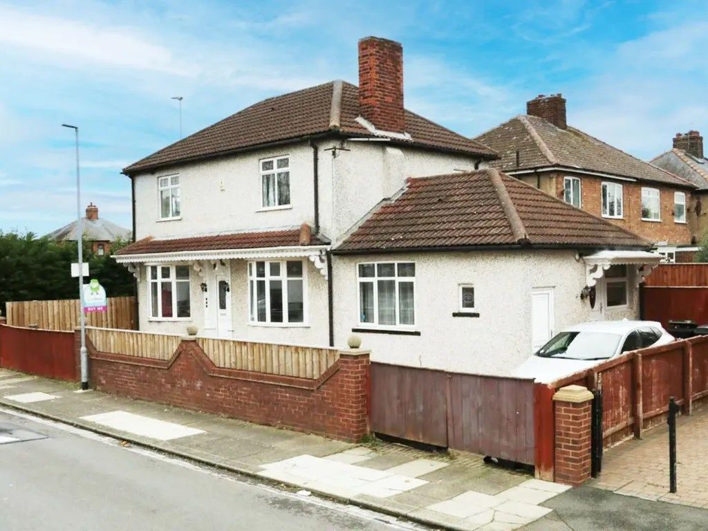 3 bed detached house to rent in Yarm Road, Darlington DL1 Zoopla