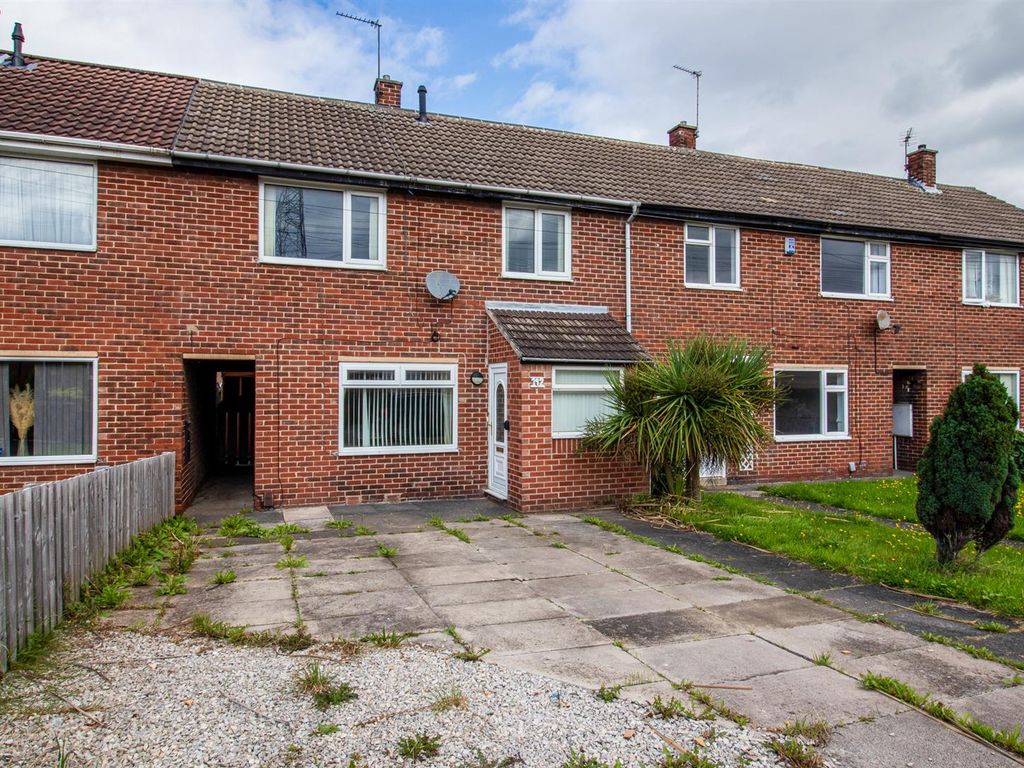 3 bed terraced house for sale in Queen Elizabeth Drive, Normanton WF6