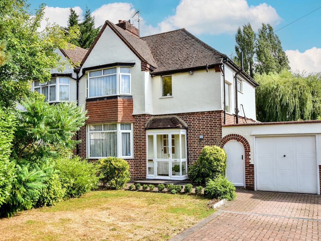 3 bed semidetached house for sale in Swakeleys Road, Ickenham
