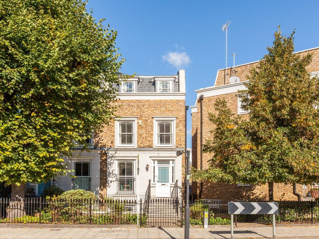4 bed semidetached house for sale in Stockwell Park Road, Stockwell