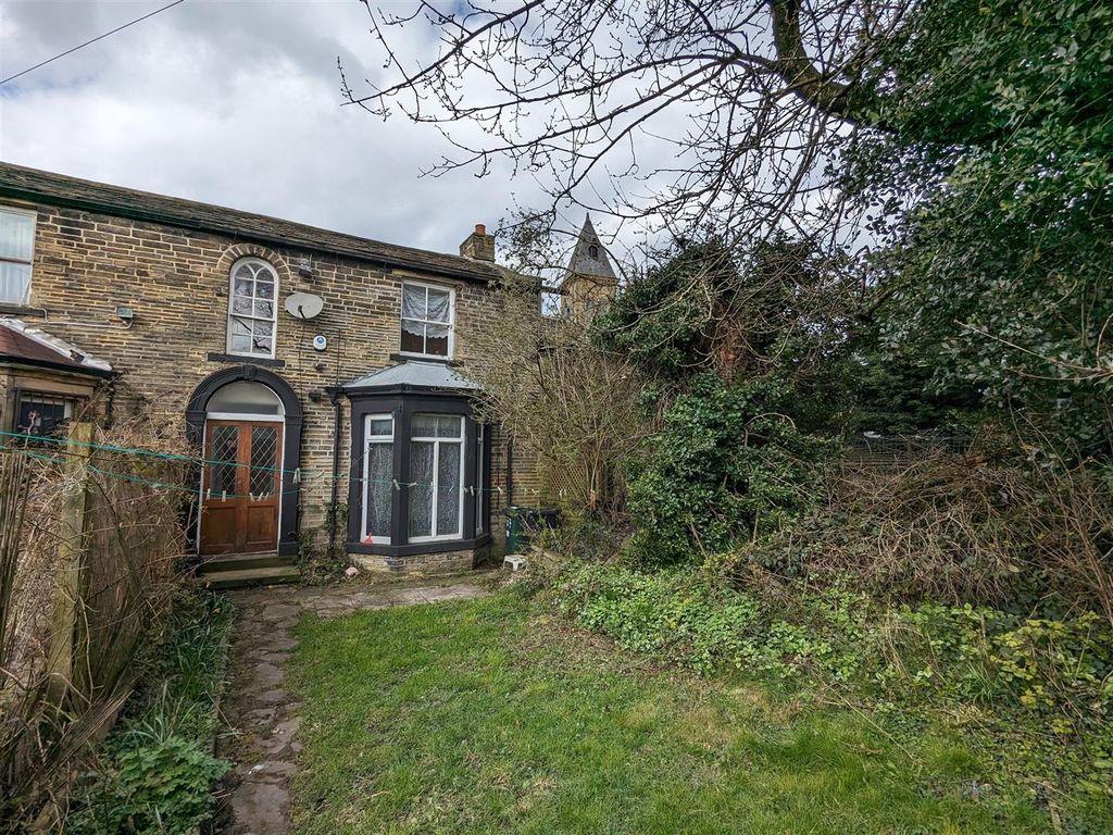 2 bed property for sale in Great Horton Road, Great Horton, Bradford