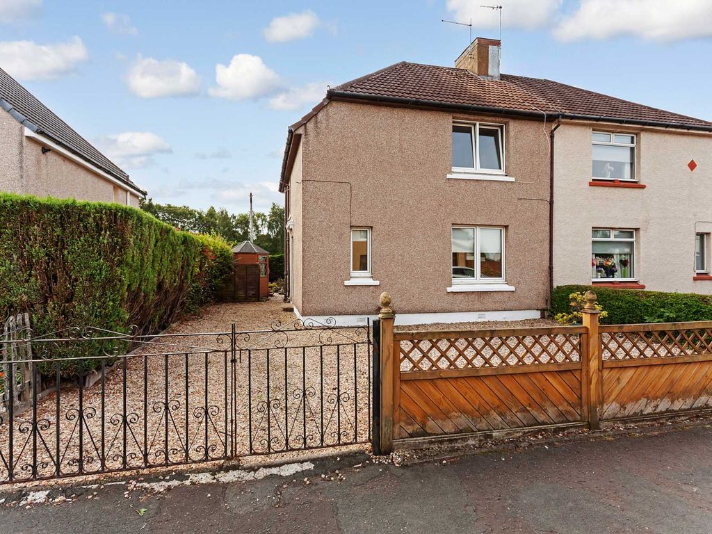 3 bed semidetached house for sale in Lynnburn Avenue, Bellshill ML4