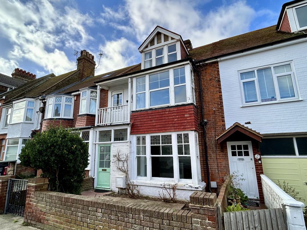 8 bed terraced house for sale in Westcliff Road, Margate CT9, £500,000