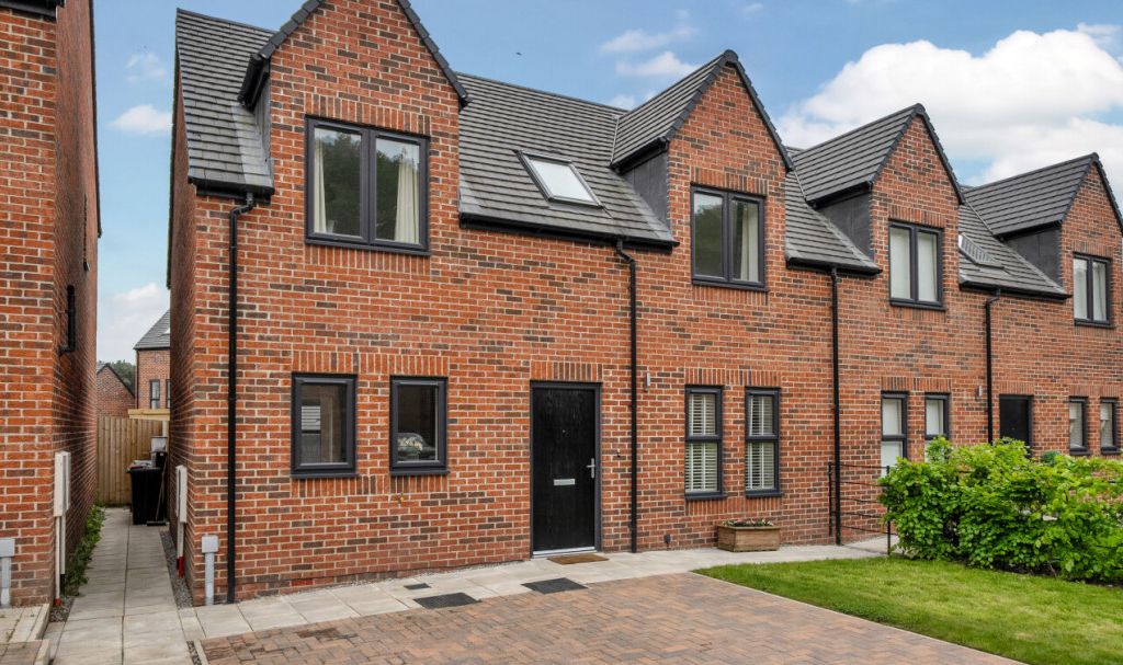 2 bed semidetached house for sale in Mara Drive, Delamere, 2ft