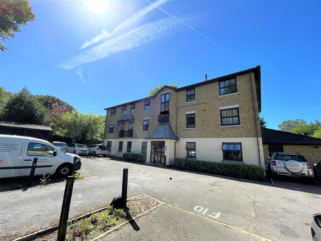 1 bed property to rent in Stanley Road, Carshalton SM5, £1,400 pcm Zoopla