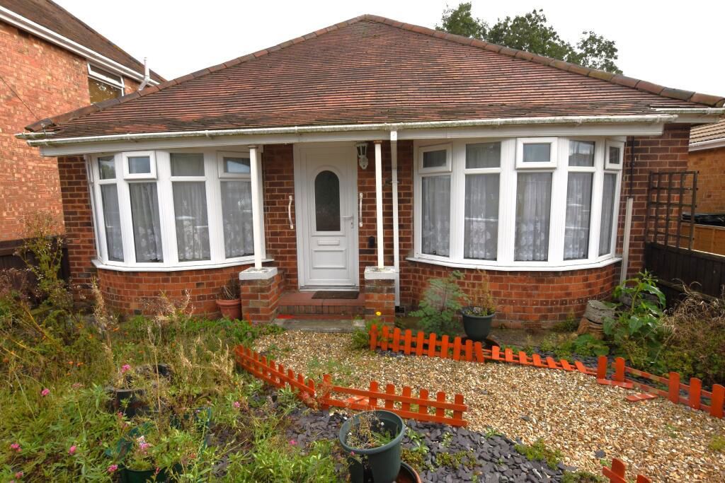 3 bed bungalow for sale in Sherwood Road, Mablethorpe LN12, £190,000
