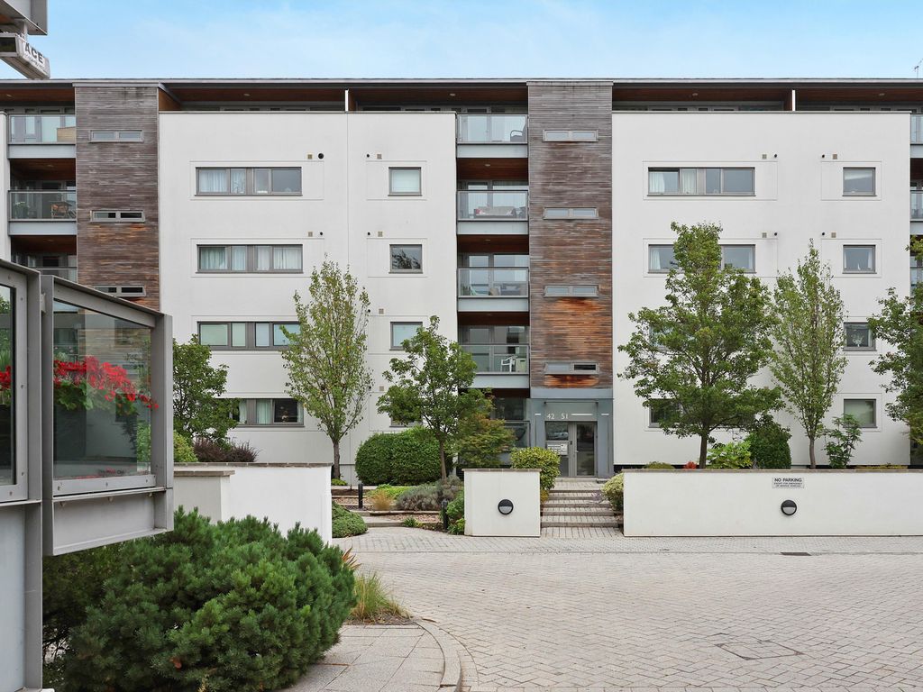 1 bed flat for sale in Century Court, Montpellier Grove, Cheltenham