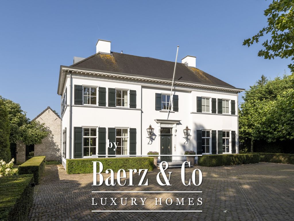 7 bed villa for sale in Duivelsbruglaan 12, 4835 Je Breda, Netherlands