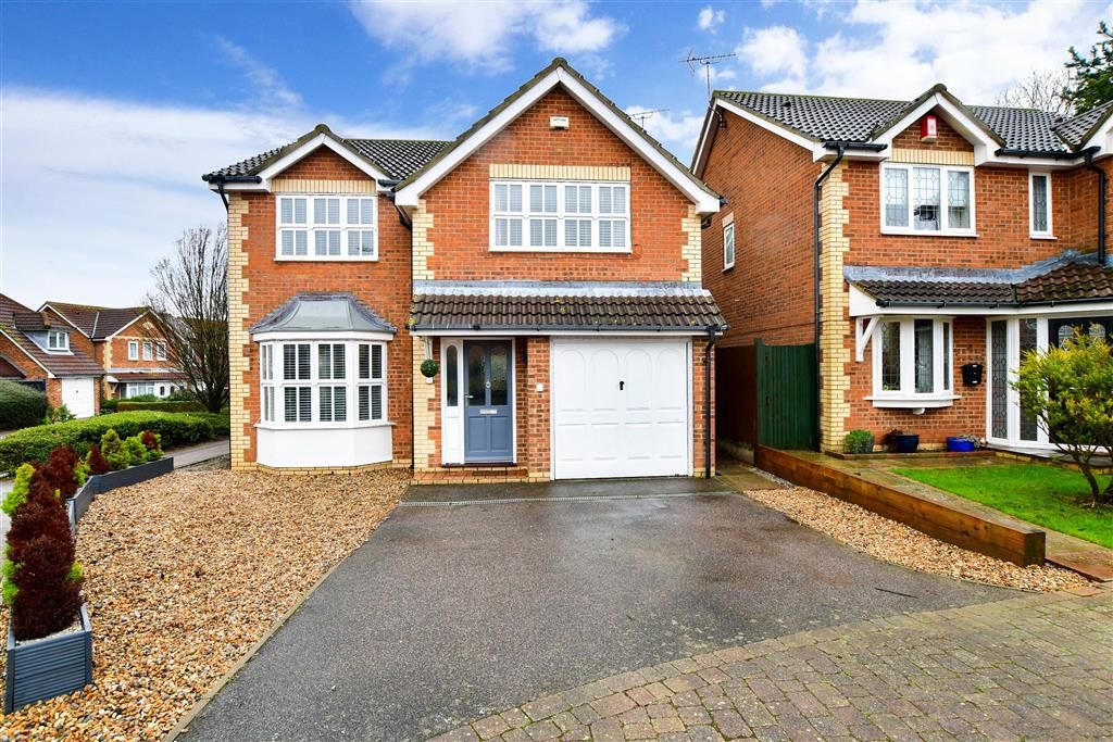 4 bed detached house for sale in Cliffside Drive, Broadstairs, Kent
