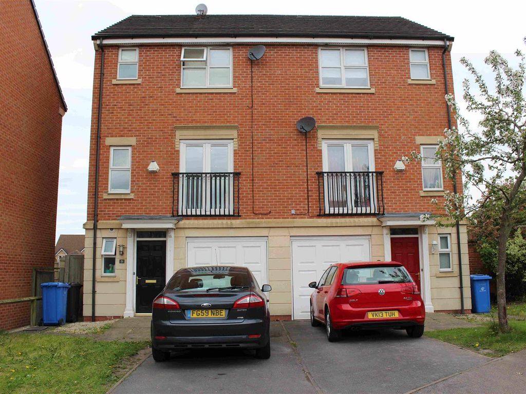 3 bed semidetached house to rent in Ivyleaf Way, Littleover, Derby