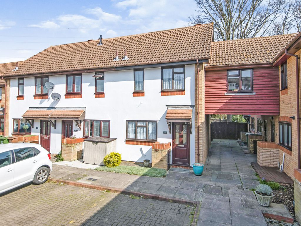 2 bed detached house for sale in Road, Worcester Park KT4 Zoopla