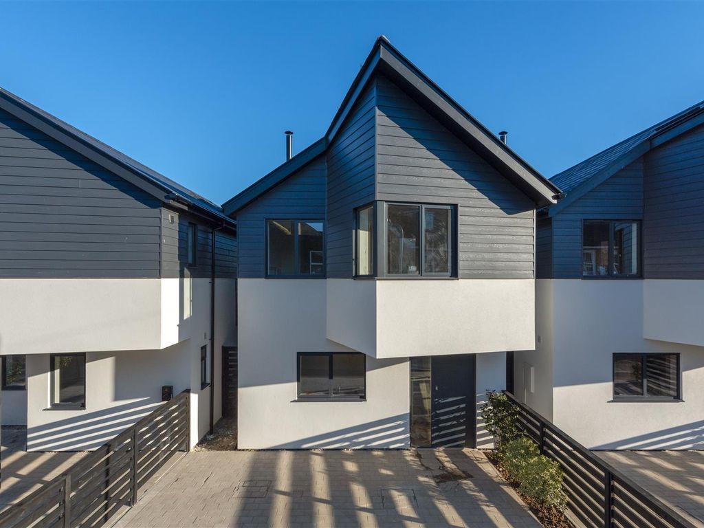 New home, 3 bed detached house for sale in Hillview Road, Whitstable