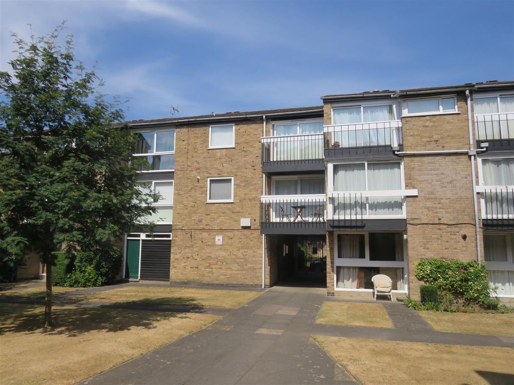 3 bed flat to rent in London Road, Leicester LE2, £975 pcm Zoopla