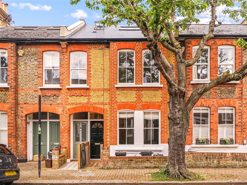 2 bed for sale in Ingelow Road, London SW8, £625,000 Zoopla