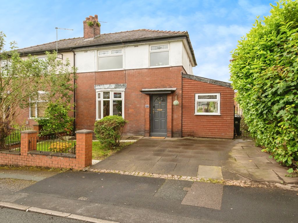 3 bed semidetached house for sale in Mackenzie Street, Bolton