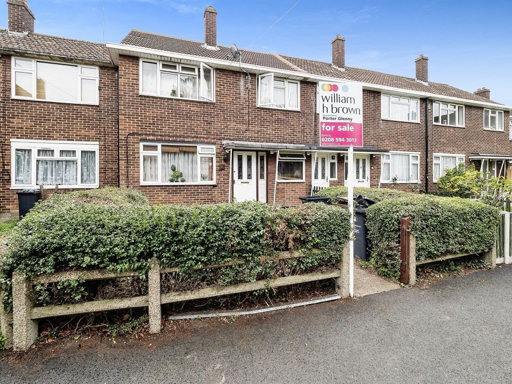 3 bed property for sale in Keir Hardie Way, Barking IG11, £425,000 Zoopla