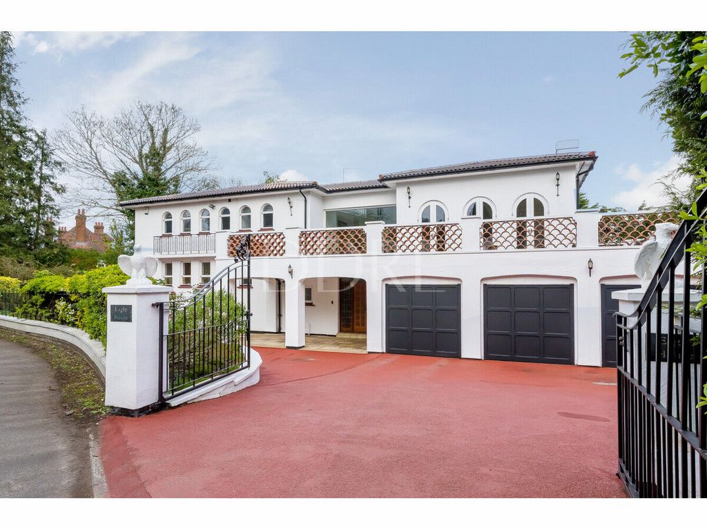 4 bed detached house for sale in Totteridge Village, London N20, £