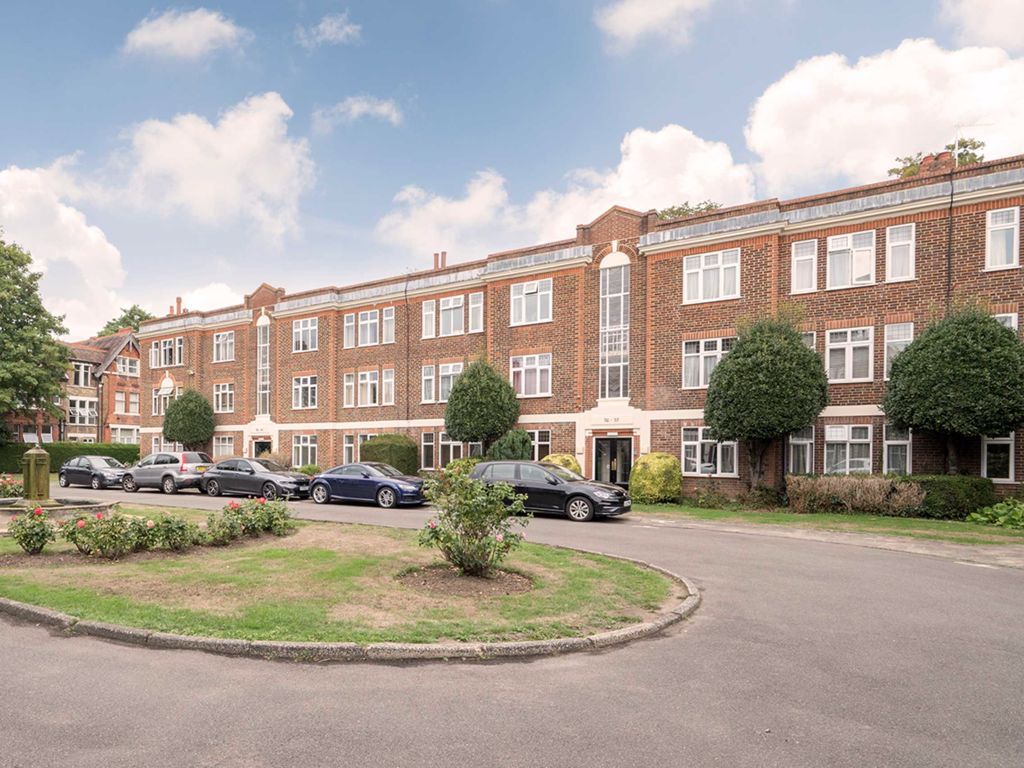 2 bed flat for sale in Hamilton Road, London W5, £550,000 Zoopla