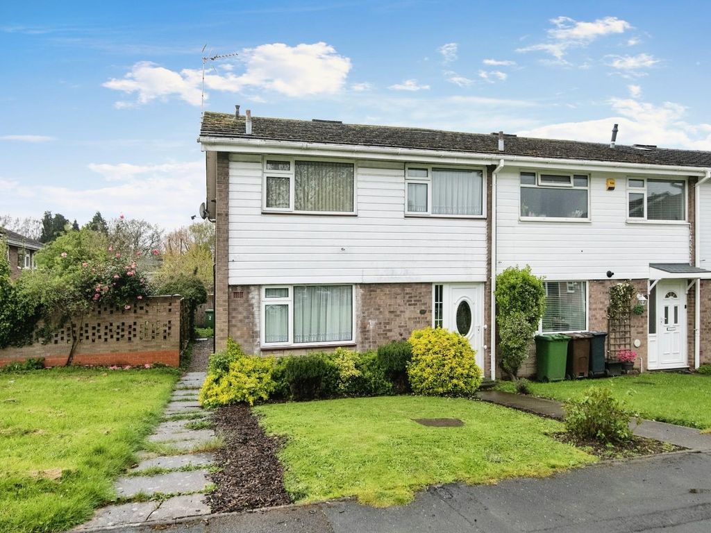 3 bed property for sale in Walsgrave Drive, Solihull B92 Zoopla