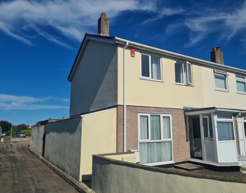 2 bed end terrace house for sale in Bosvean Gardens, Paynters Lane