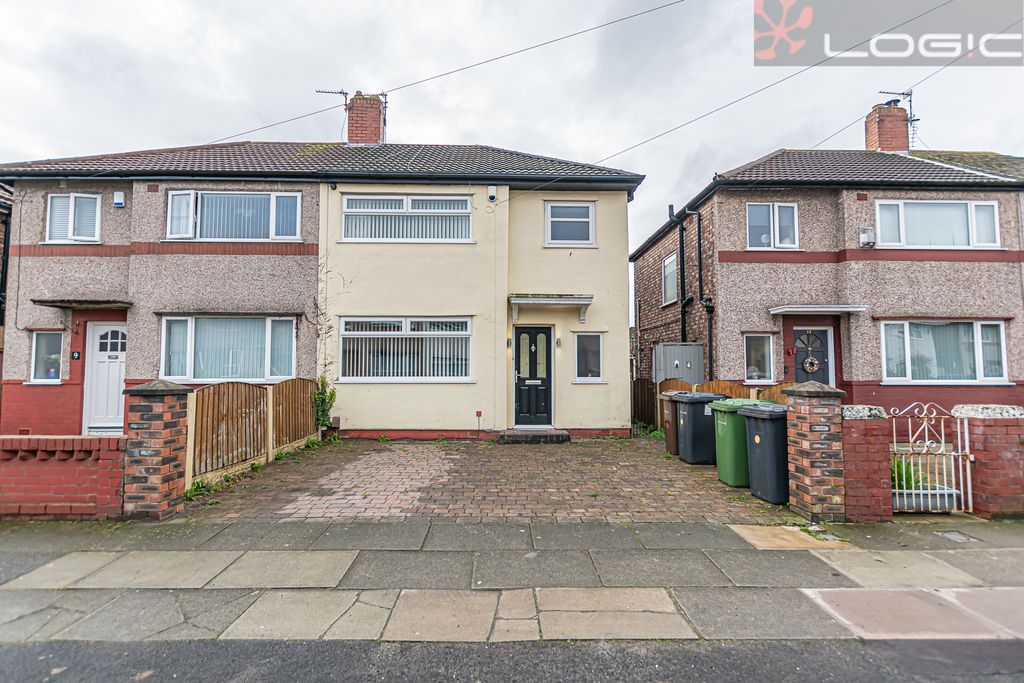 3 bed semidetached house for sale in Elton Avenue, Netherton, Bootle