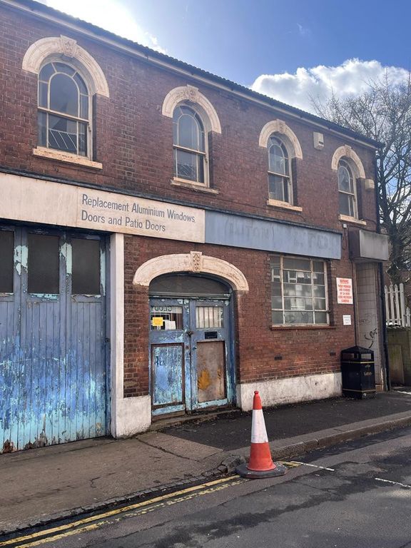 Land for sale in Collingdon Street, Luton LU1, £950,000 Zoopla