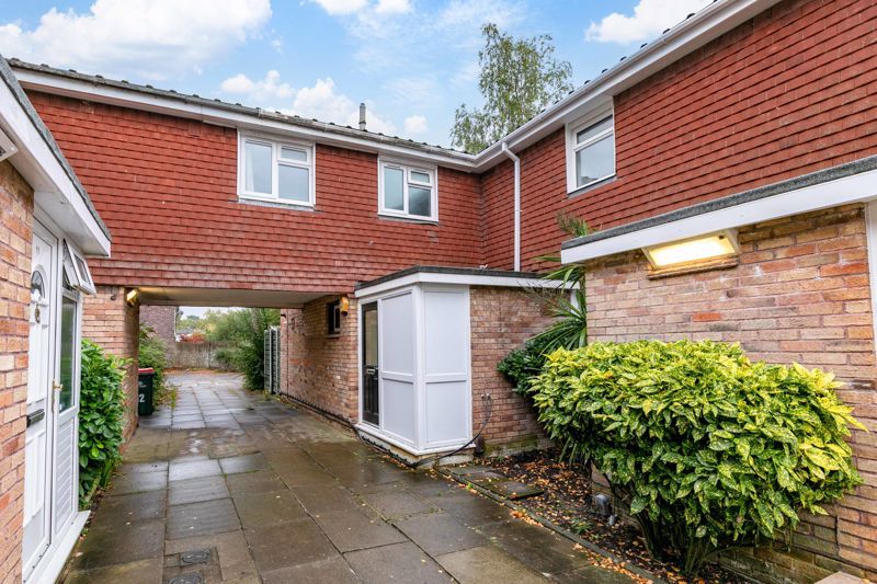 Halley Close, Broadfield, Crawley, West Sussex RH11  