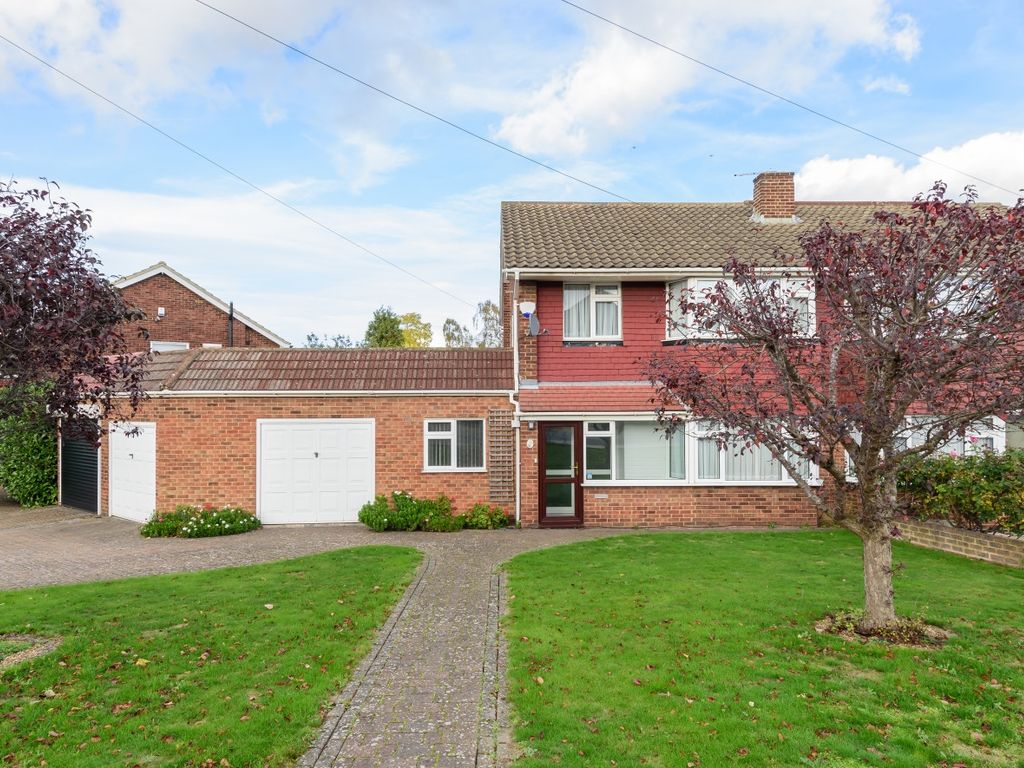 3 bed semidetached house for sale in Avalon Road, Orpington BR6 Zoopla