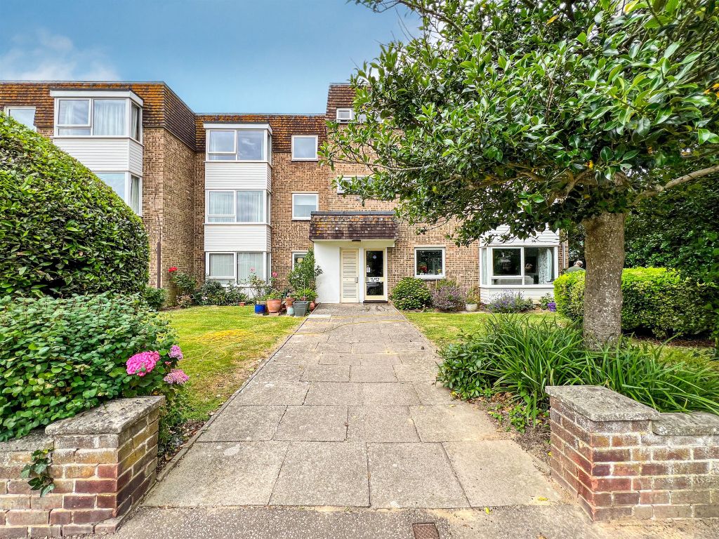 2 bed flat for sale in Wallace Avenue, Worthing BN11, £270,000 Zoopla