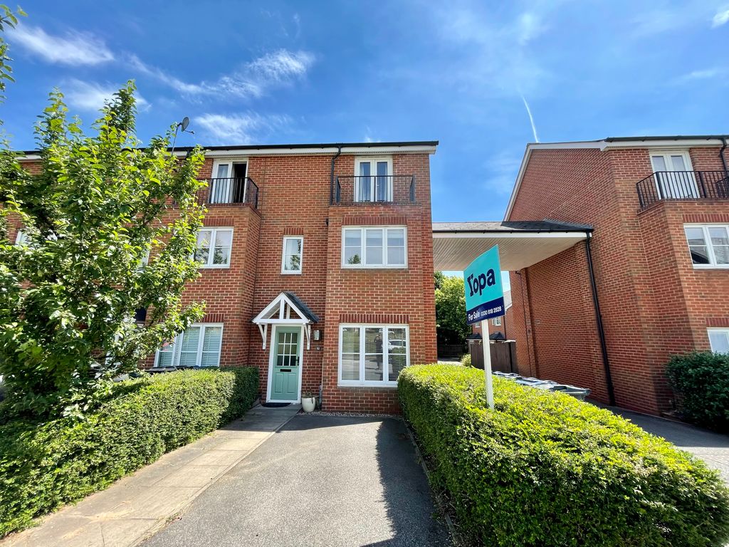 Vine Lane, Acocks Green, Birmingham B27  