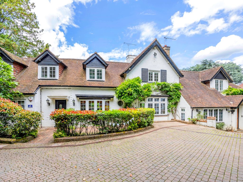 4 bed detached house for sale in Cockcrow Hill, St. Marys Road, Long