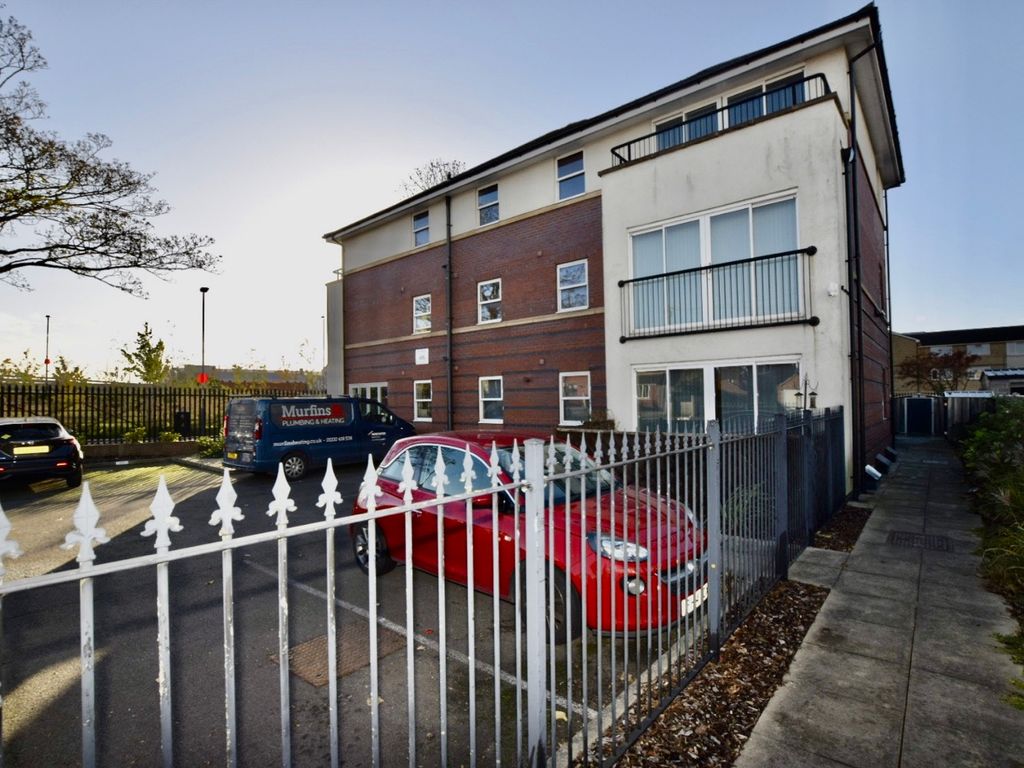 2 bed flat to rent in 88 Meadow Lane, Chaddesden, Derby, Derbyshire