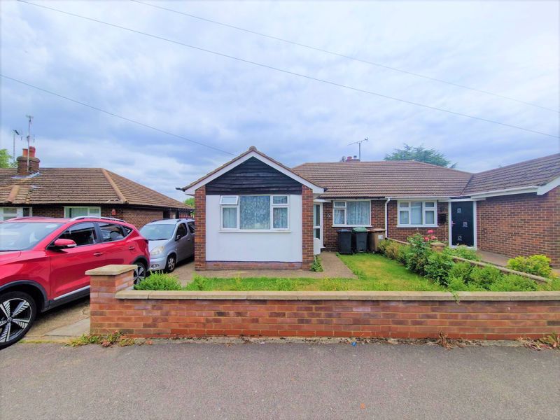 3 bed bungalow to rent in Vincent Road, Luton LU4 Zoopla