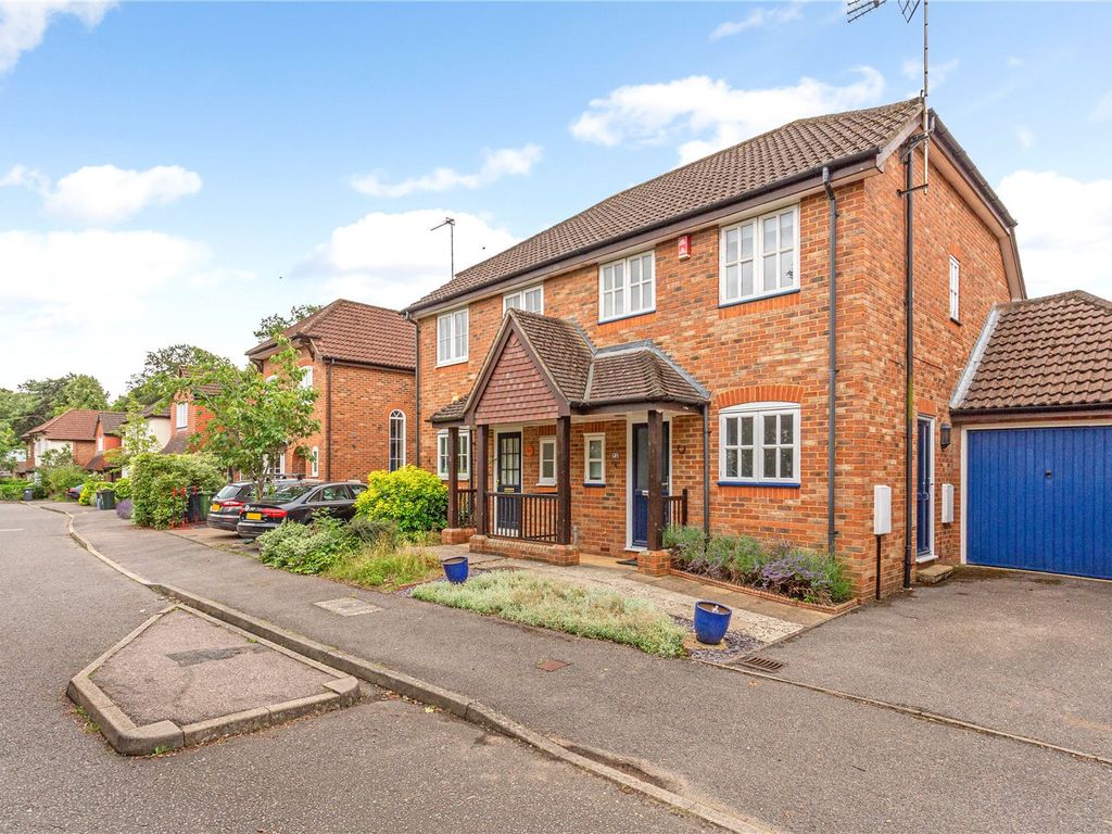 2 bed semidetached house for sale in The Farthings, Amersham HP6, £