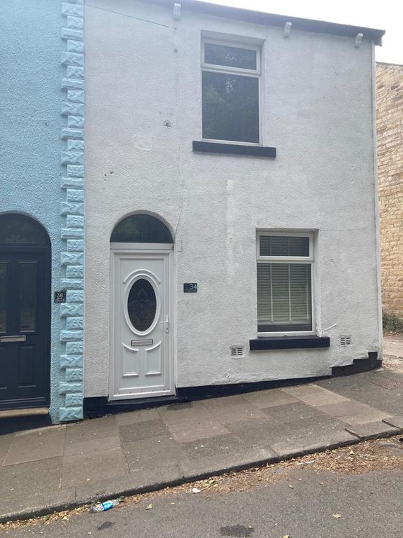 2 bed property to rent in Bank Street, Walshaw, Bury BL8 Zoopla