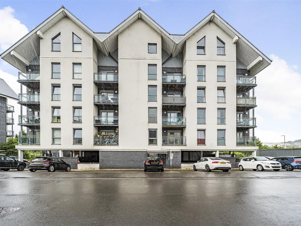2 bed flat for sale in Neptune Apartments, Phoebe Road, Pentrechwyth