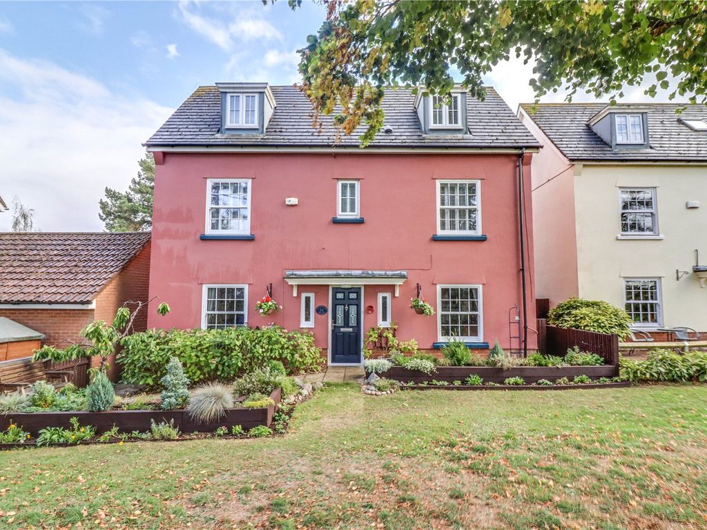 5 bed detached house for sale in Osmond Close, Black Notley CM77 Zoopla