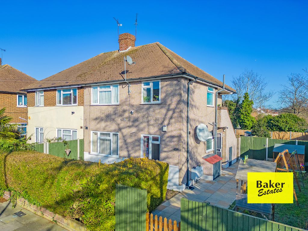 2 bed for sale in Dryden Close, Hainault IG6, £325,000 Zoopla