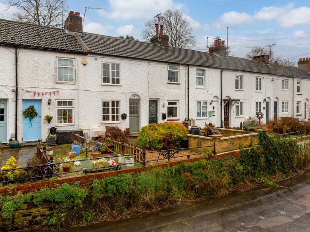 2 bed terraced house to rent in St. Marys Road, Wrotham, Sevenoaks TN15