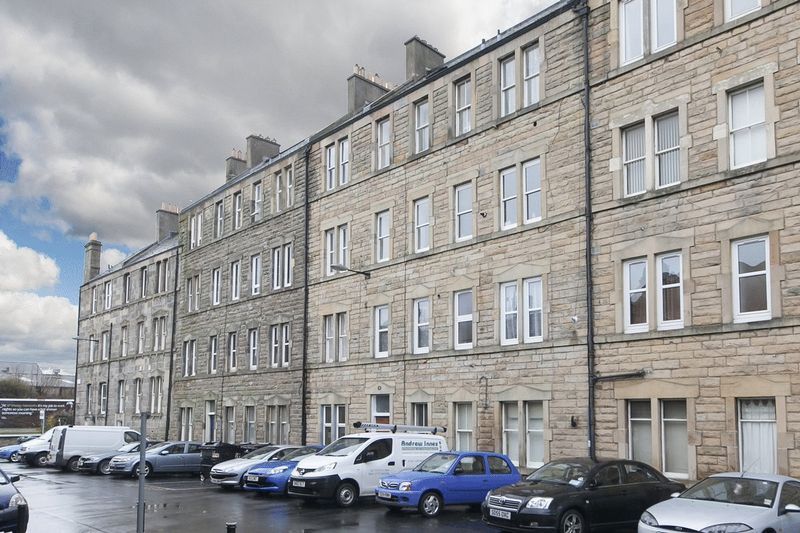 1 bed flat to rent in Milton Street, Edinburgh EH8 Zoopla