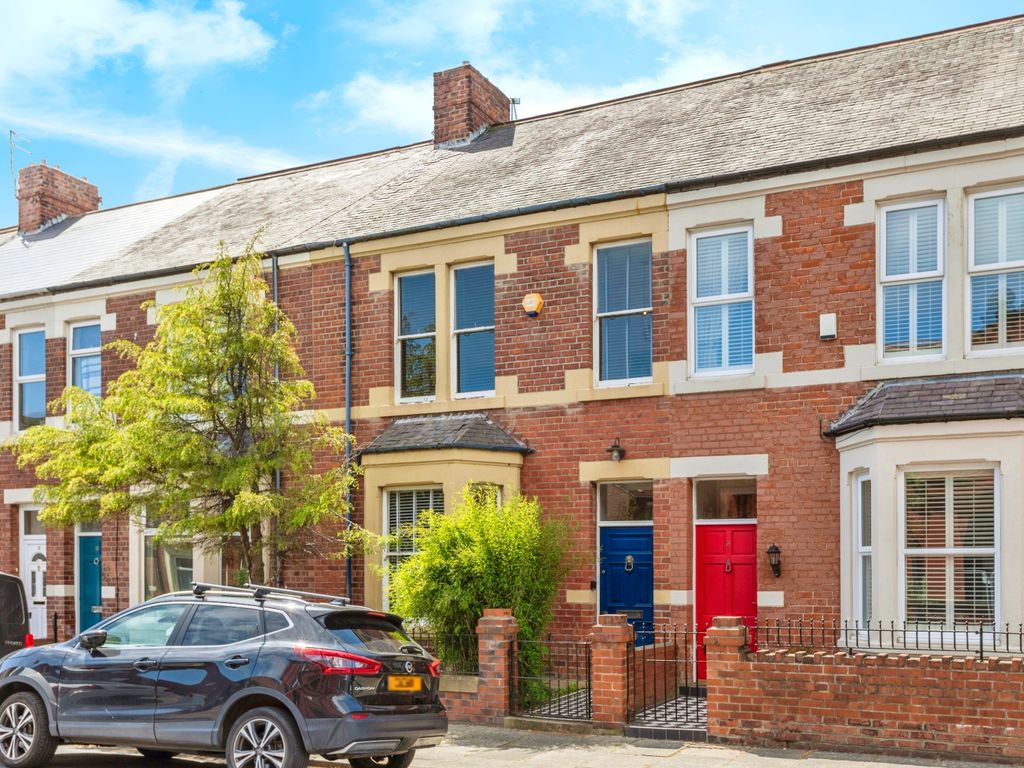 3 bed terraced house for sale in Laburnum Avenue, Whitley Bay NE26, £