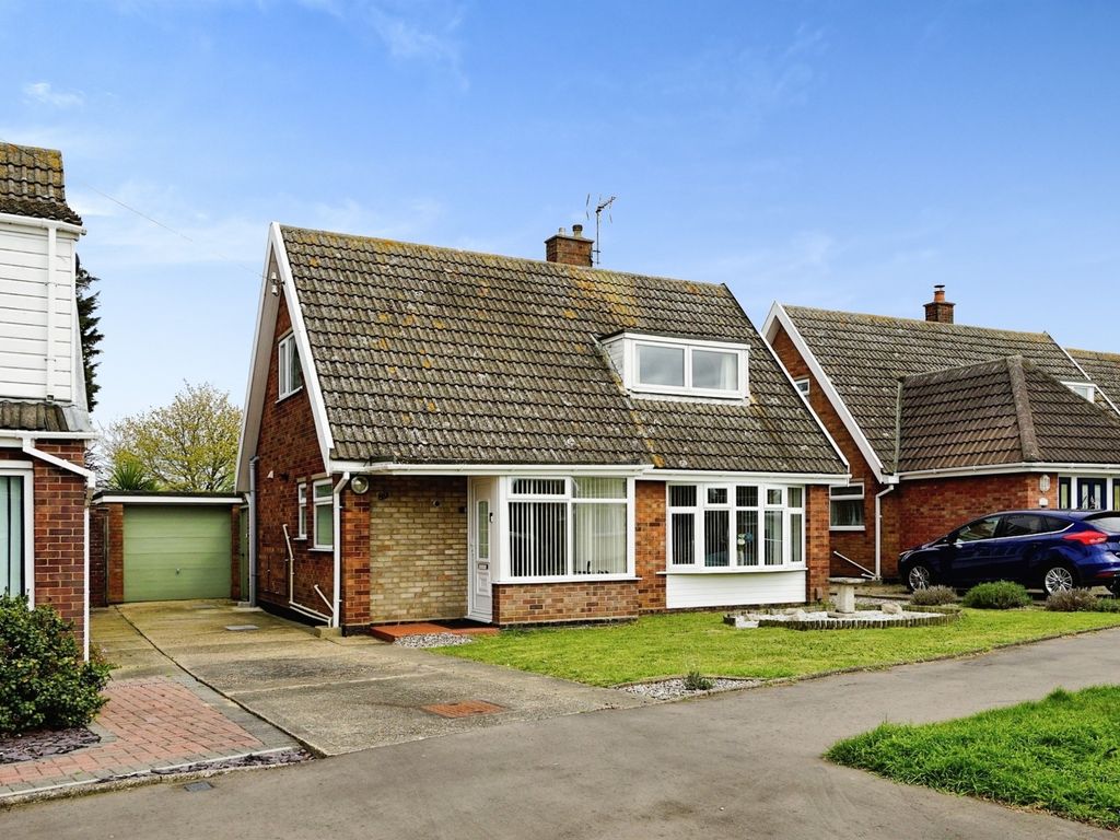 3 bed detached house for sale in Wadham Road, Gorleston, Great Yarmouth