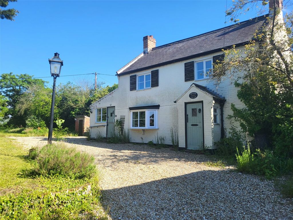 3 bed detached house for sale in Welgate, Mattishall, Dereham, Norfolk